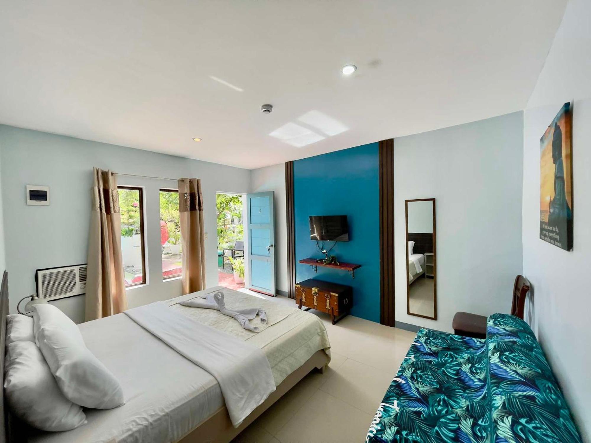Little Rock Cebu Hotel Lapu-Lapu City Buitenkant foto